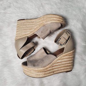 Indigo Rd. Open Toe Espadrille Wedges Taupe, 8M
